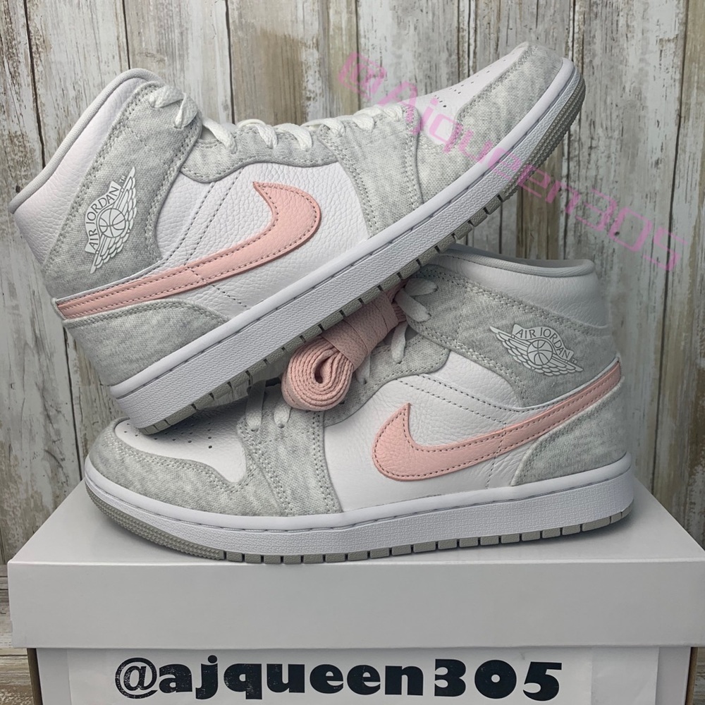 Air Jordan 1 Mid WMNS Atmosphere White - Picture 2 of 6